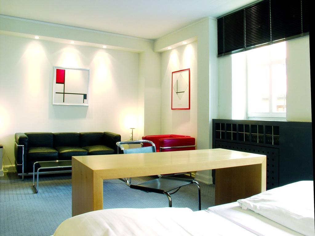 Romantichotel Goldener Karpfen Fulda Zewnętrze zdjęcie